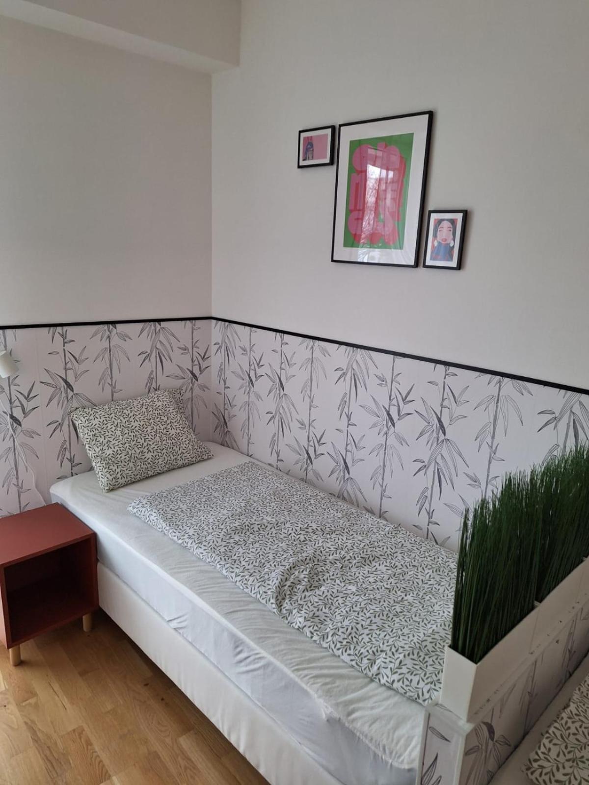Lend City Apartment Family Self-Check-In Грац Экстерьер фото